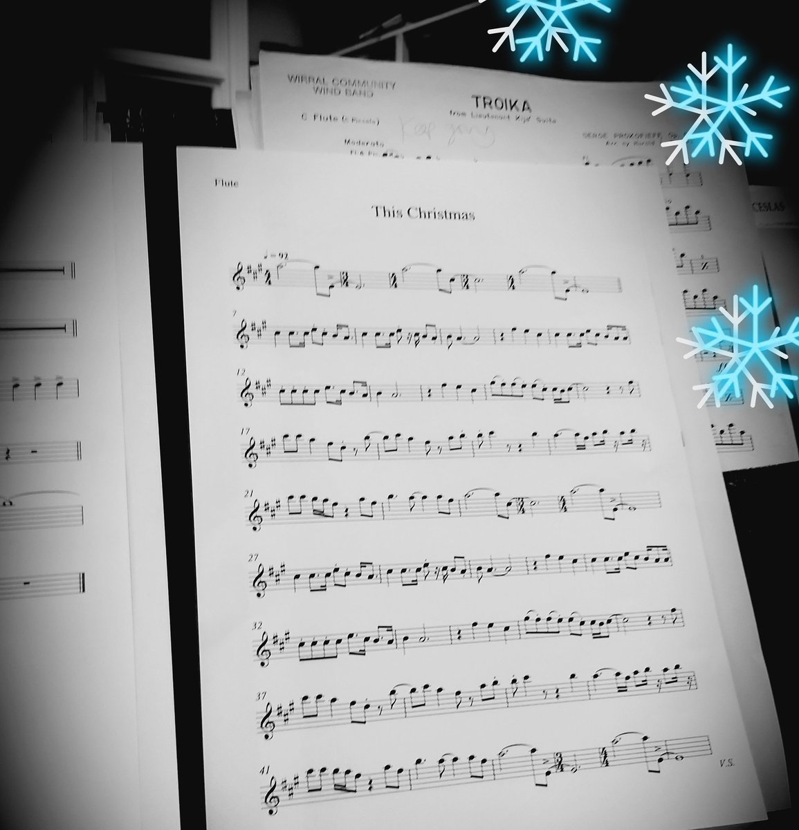 Last night's rehearsal with #theluminelles @BHSA_music and our very own #singingsanta was absolutely fantastic. The audience are in for a real treat. Please join us at Christ Church, Higher Bebington at 4pm. Tickets available on the door - £10 and U16s FREE.