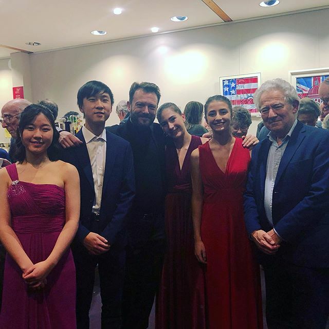 The #Beethoven #Razumovsky3 #team after last night #Christmas #Showcase @menuhinschool #menuhinhall Stunningly mature, deep and transformational. Tonight we give the programme another shot -with #Mahler #Adagietto ! ift.tt/2P4gSGH