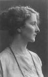 Orcadian Florence Marian McNeill was a suffragette who worked in social research. A talented folklorist she collected recipes & wrote about traditions, in which she v much included women. in 1933 she was one of the founding members of the SNP and its first Vice President. /5