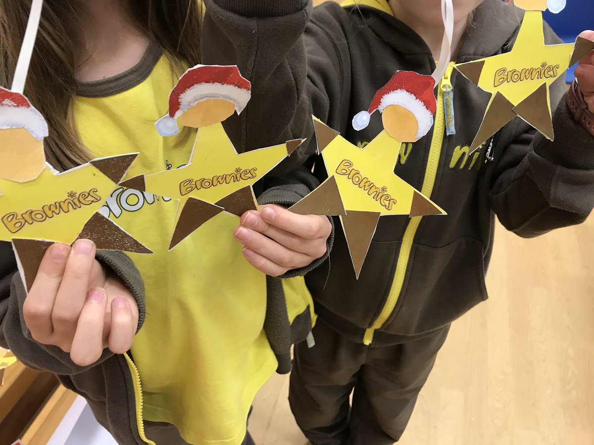 justjudehow's tweet photo. Christmas is coming @GuidingMembers  @GirlguidingNEE 3rd Cramlington Brownies loved making their Santa Christmas cards and Brownie star decorations last night . https://t.co/QX3FkJsG6M