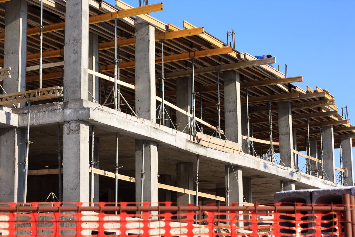 VivianVertelt's tweet photo. Hoge Raad merkt appartementsrecht in kantoorpand in transitie aan als woning voor... https://t.co/UBpJoo59R0 https://t.co/UJC6vhMYi0
