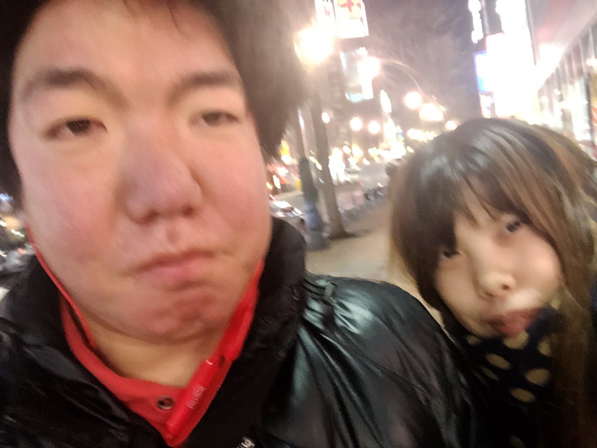 ジンギスカン 本垢 配信中にリア凸してきた女との写真