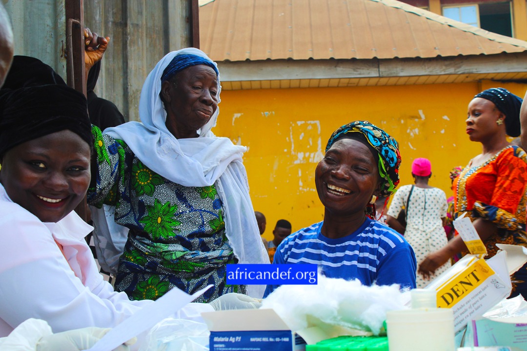 AfricanDEF's tweet photo. Everyone deserves a healthy Christmas, irrespective of their socio-economic status.
AfricanDEF-Helytics Healthy Christmas Outreach for 10,000 families was really heart felt!
Support this mission this December, donate now!
#sdgs #health #HealthForAll #UHC2030 #UHC #AfricanDEF https://t.co/dLSAKMpyXl