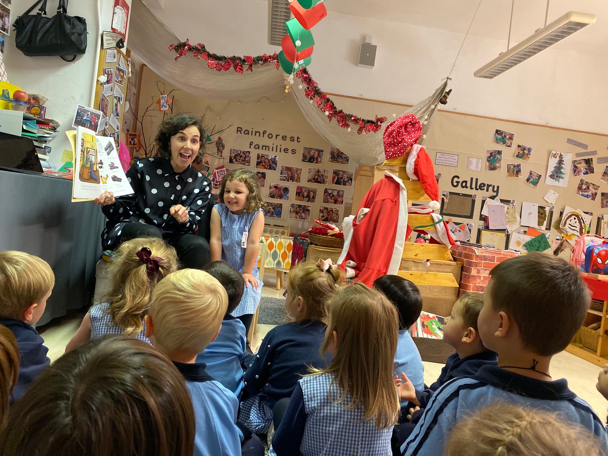 dbis_nur's tweet photo. Angharad (Menna’s mummy) shared an amazing story with Rainforest today at story time: The smartest Giant in Town. We loved how kind the giant was and we’re sure the kindness elf in class loved his kindness too! Thank you Angharad! https://t.co/vPVPpI69U8