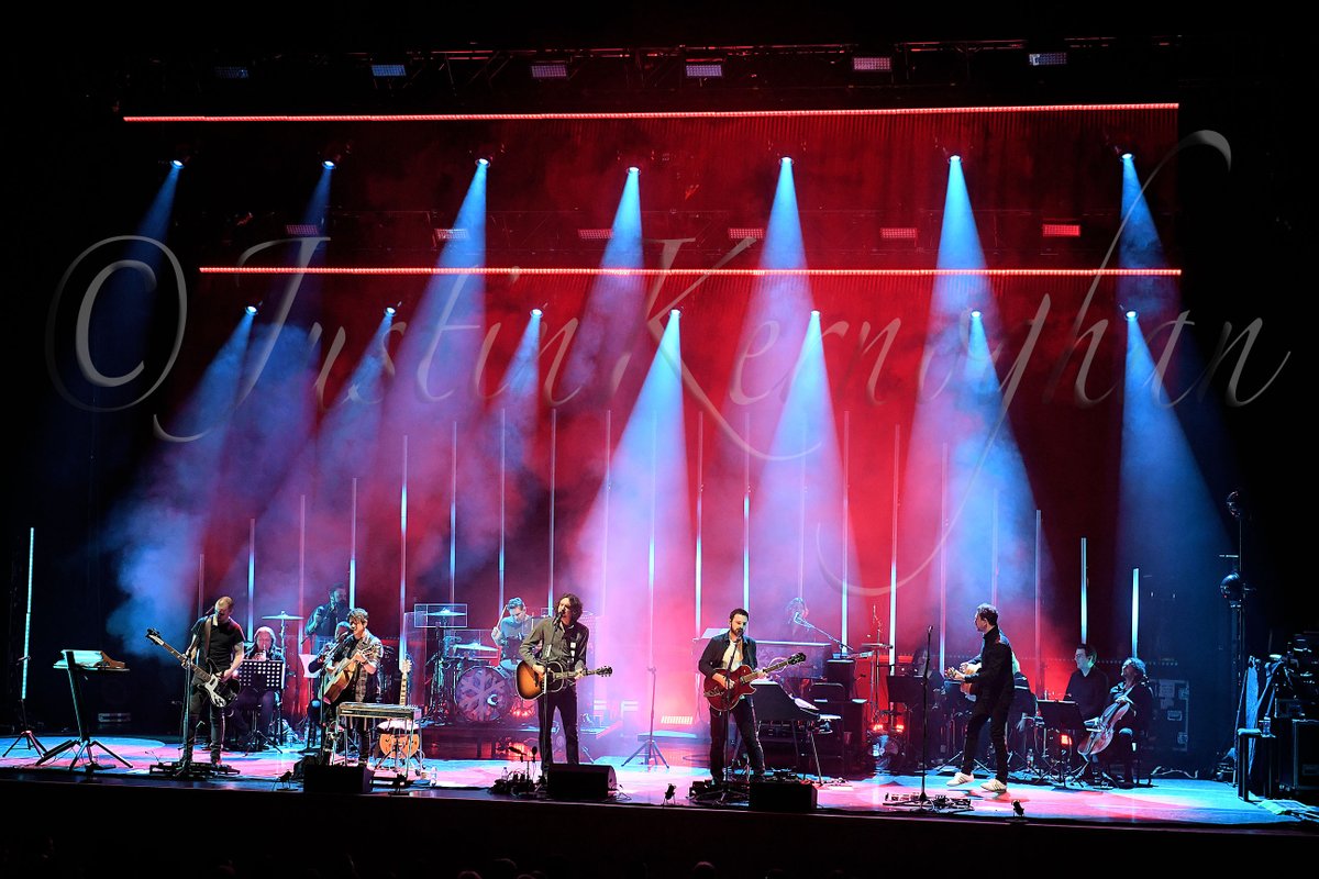 JustinKernoghan's tweet photo. Snow Patrol @BelWaterfront @PPAI_IRL @snowpatrol @garysnowpatrol @snowpatrolfans #snowpatrol #reworkedtour #Belfast #music https://t.co/vr6KvisB0A