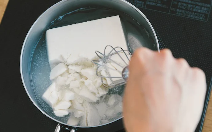 低糖質とは思えない美味しさ？！お米の代わりに豆腐で作るサムゲタン風豆腐中華粥のレシピ！
