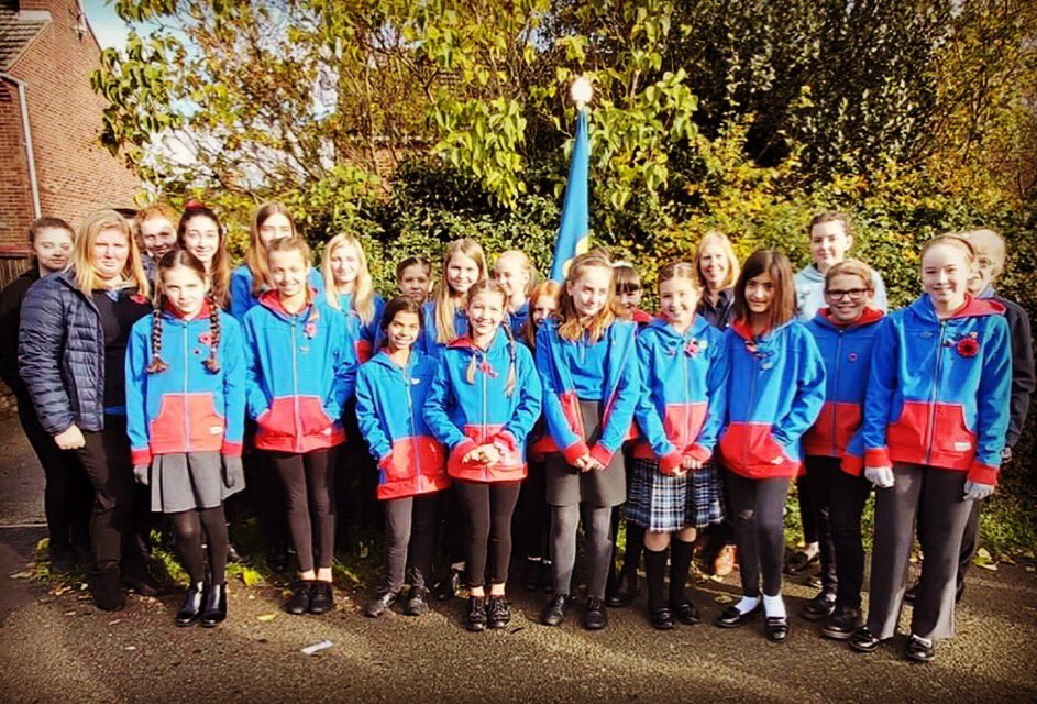 LoveinaBagBedf1's tweet photo. A big thank you to 1st Wootton Guides for collecting in handbags and toiletries and donating them to support me. I really appreciate it. Wishing you all a wonderful Christmas ❤️🎄@UKCharityTues #charitytuesday #TuesdayThoughts #TuesdayMorning #tuesdayvibes #loveinabag #bedford https://t.co/6scXsDBn3E