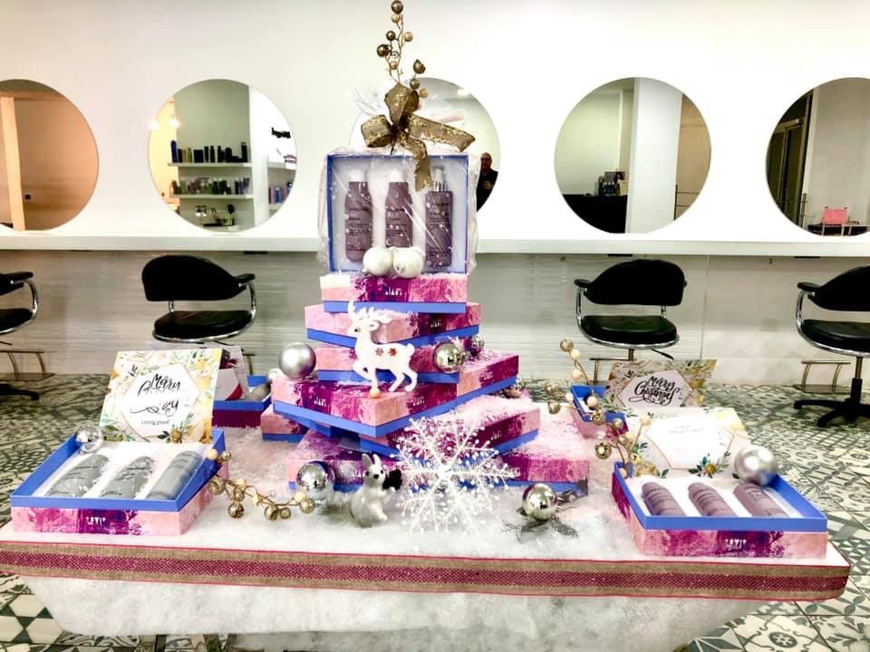 Esta navidad, viste de fiesta tus productos <a href="/LivingProofES/">Living Proof España</a> <a href="/borissoler/">Boris Soler - Le Fabric 54</a> A los clientes le gustan los detalles, acompañados de la calidad del producto. ¡¡Viste tu marca de Navidad!!🎄⛄️💯