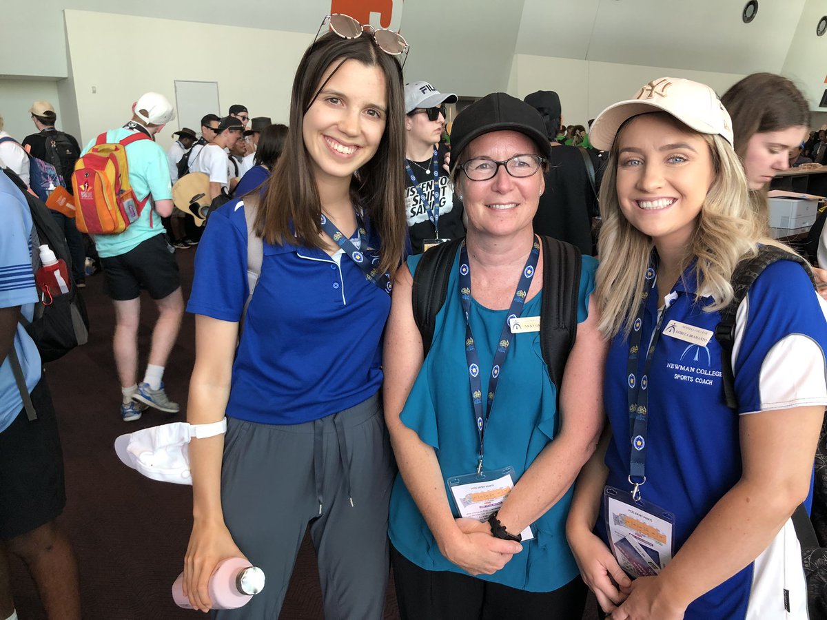 Clare Cole tweet media
