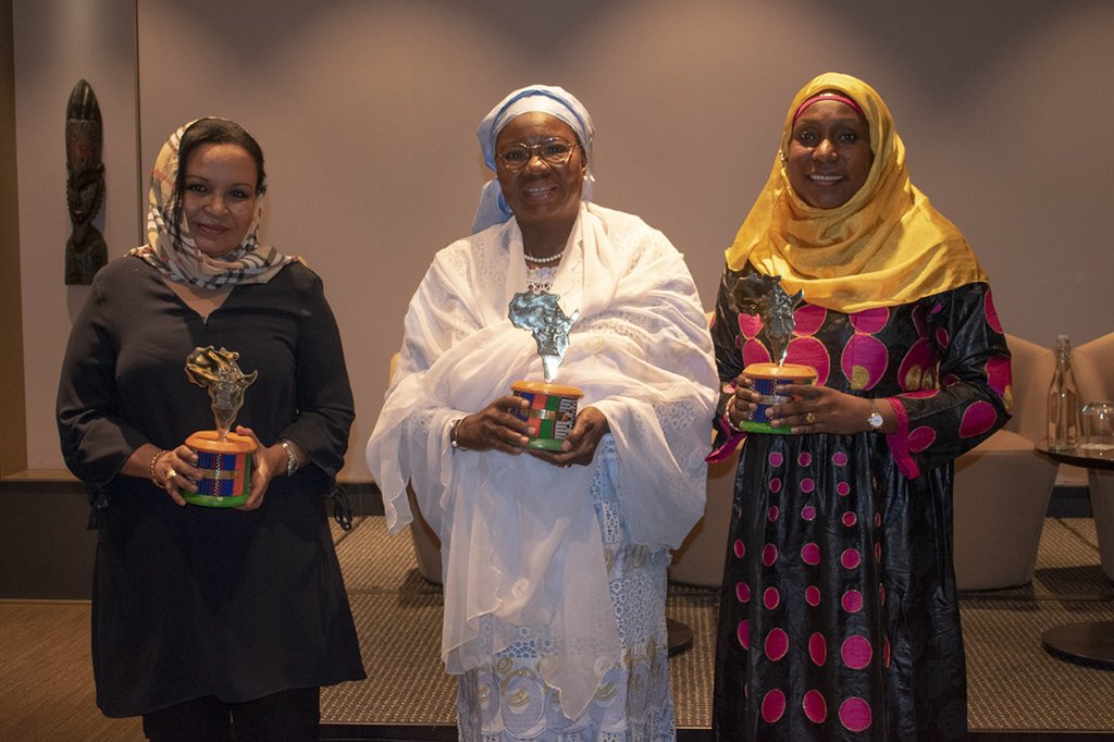 aswniger's tweet photo. Des femmes exceptionnelles reconnues
>Scientifique émergente: Dr Aichatou Assoumane, maître de conférences, Biologie génétique
>Scientifique modèle: Dr Djamila Ferdjani, médecin philanthrope
>Réalisations d’une vie: Pr Haoua Sabo, 2ème👩‍🔬 Titulaire CAMES du #Niger #WomenInScience https://t.co/anmGr9VyMD