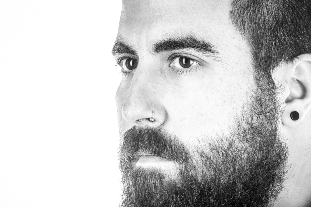 [ENTREVISTA] CASTELA: "Se me cruzó el veneno de la música y todo cambió" madridtenemosquehablar.wordpress.com/2019/12/10/ent…