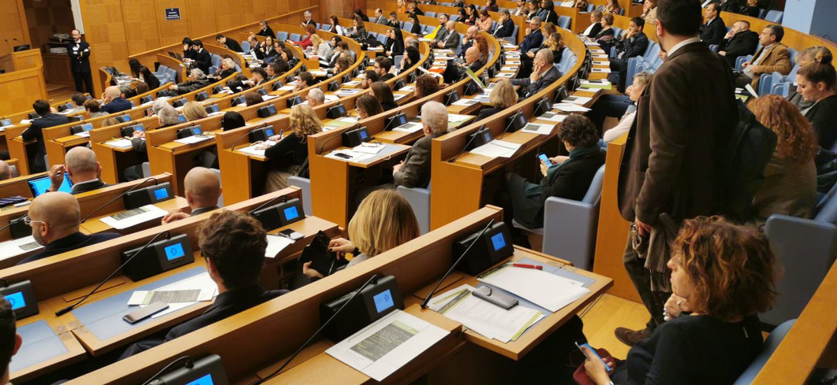SocialComItalia's tweet image. La platea #socialcom19 @Montecitorio