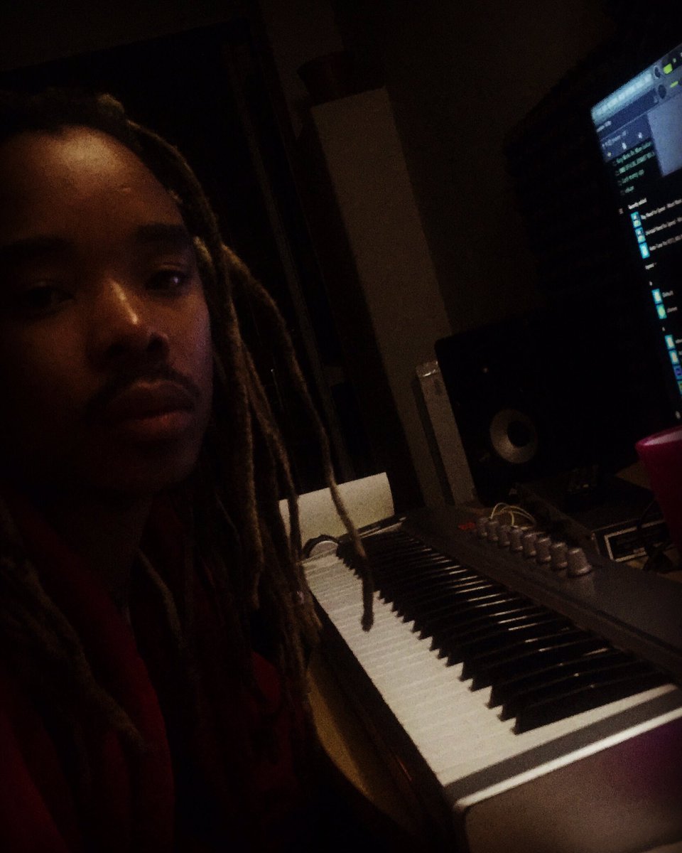Cook up.... You can own many beats.
riskibeats.com
Beats, Recording, Mixing and Mastering