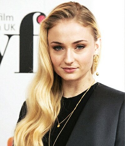 Best Of Sophie Turner On Twitter Retweet For Sophie Turner With
