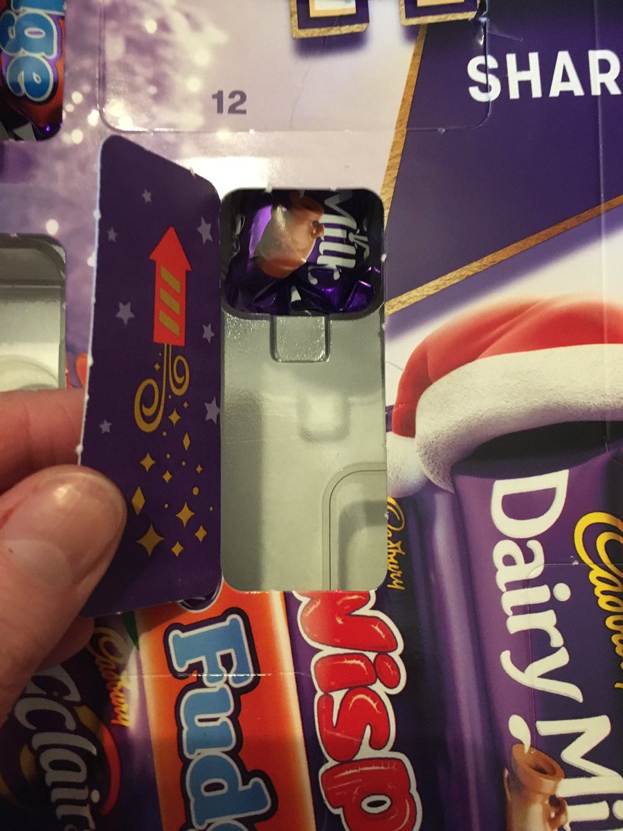 MakeBMiniatures's tweet photo. Talk about disappointing the kids in the run up to Christmas @CadburyUK with your heroes calendars. My two Nieces were so puzzled and annoyed....and to charge this amount  @CadburyUK you could at least get your doors and sweets to match up. https://t.co/SWRvDiC6q8