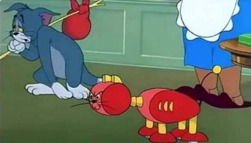 人工知能によって世界で最初に職を失った猫ｗｗ