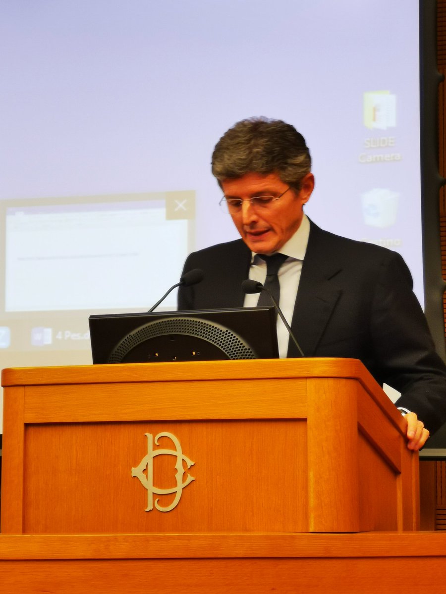 SocialComItalia's tweet image. Il sottosegretario di stato alla Presidenza del Consiglio, Andrea Martella a #socialcom19