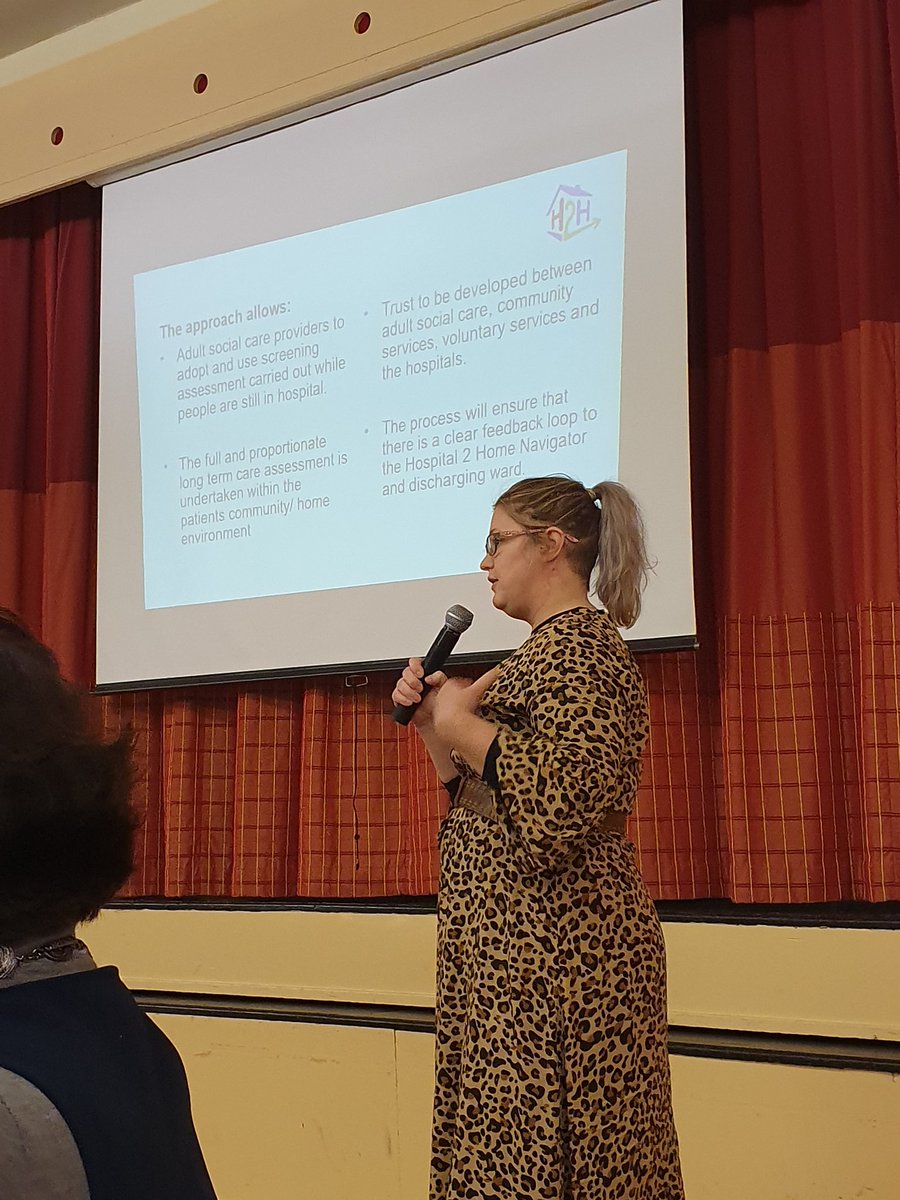 Sarah Waite setting out Hospital 2 Home which goes live today! Really exciting programme across <a href="/WGlamPship/">West Glamorgan Regional Partnership</a> to help people get home as quickly as possible <a href="/SBU_Strategy/">SBU_Strategy</a> <a href="/SwanseabayNHS/">Swansea Bay NHS</a> @TracySBUHB <a href="/DoverHilary/">Hilary Dover</a> @Jenkins30N <a href="/Mariaz84/">Marie-Claire Griffiths</a>