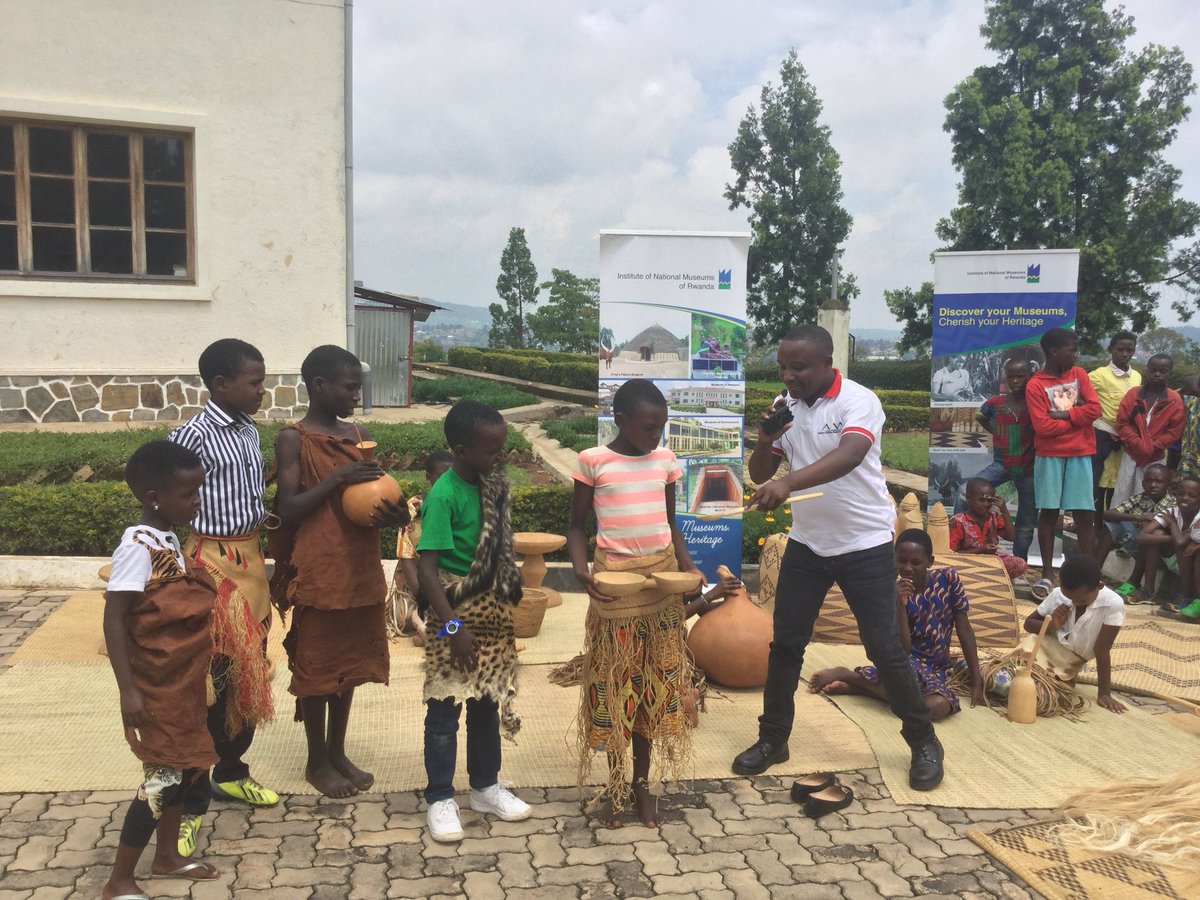 #OutreachMuseumsProgram taking place now with the participation of over 90 children spending their holidays @RweseroMuseum in <a href="/NyanzaDistrict/">Nyanza District</a>.