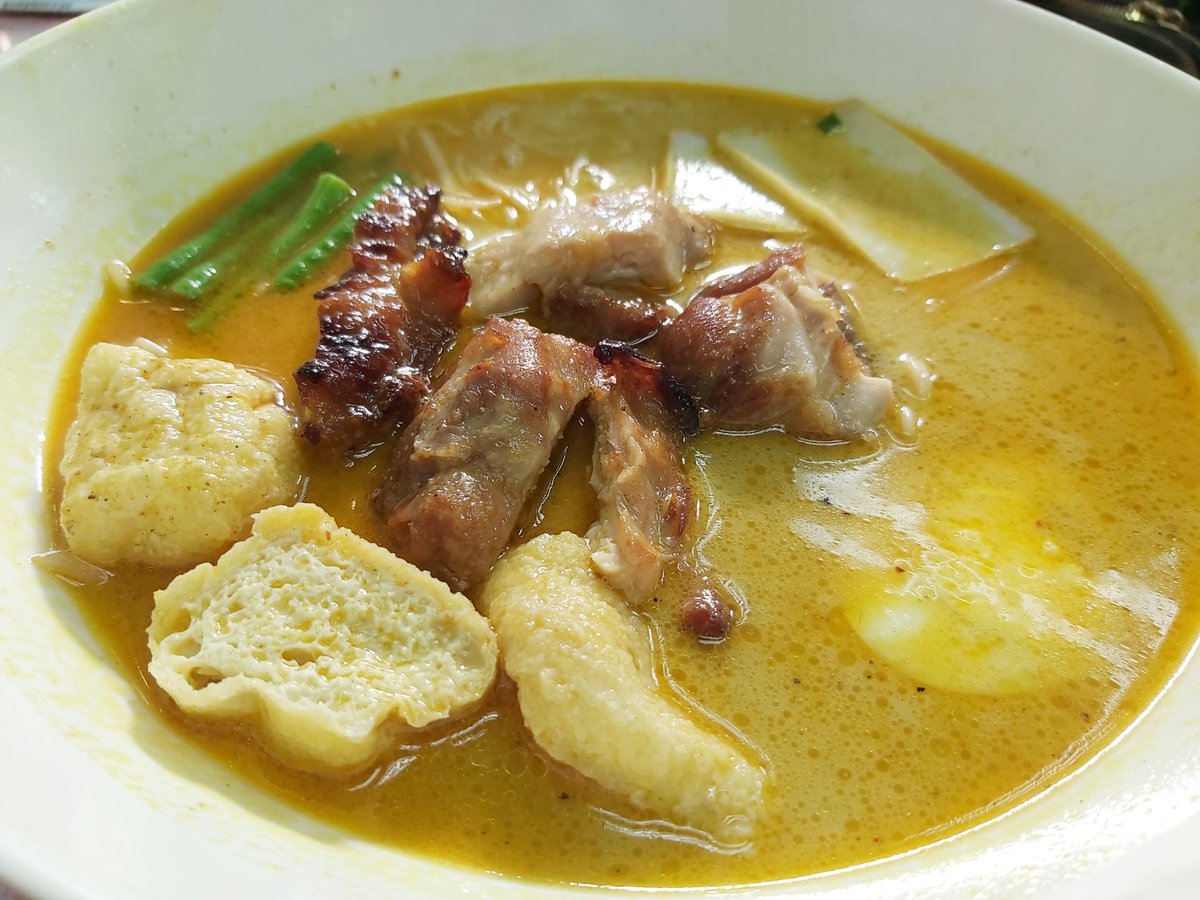cybernrg's tweet photo. Malaysian lunch was the best so far during my trip.  Absolute must try when you are in #hongkong @localguides #hongkong #food #Spicy https://t.co/IyWLT0adib