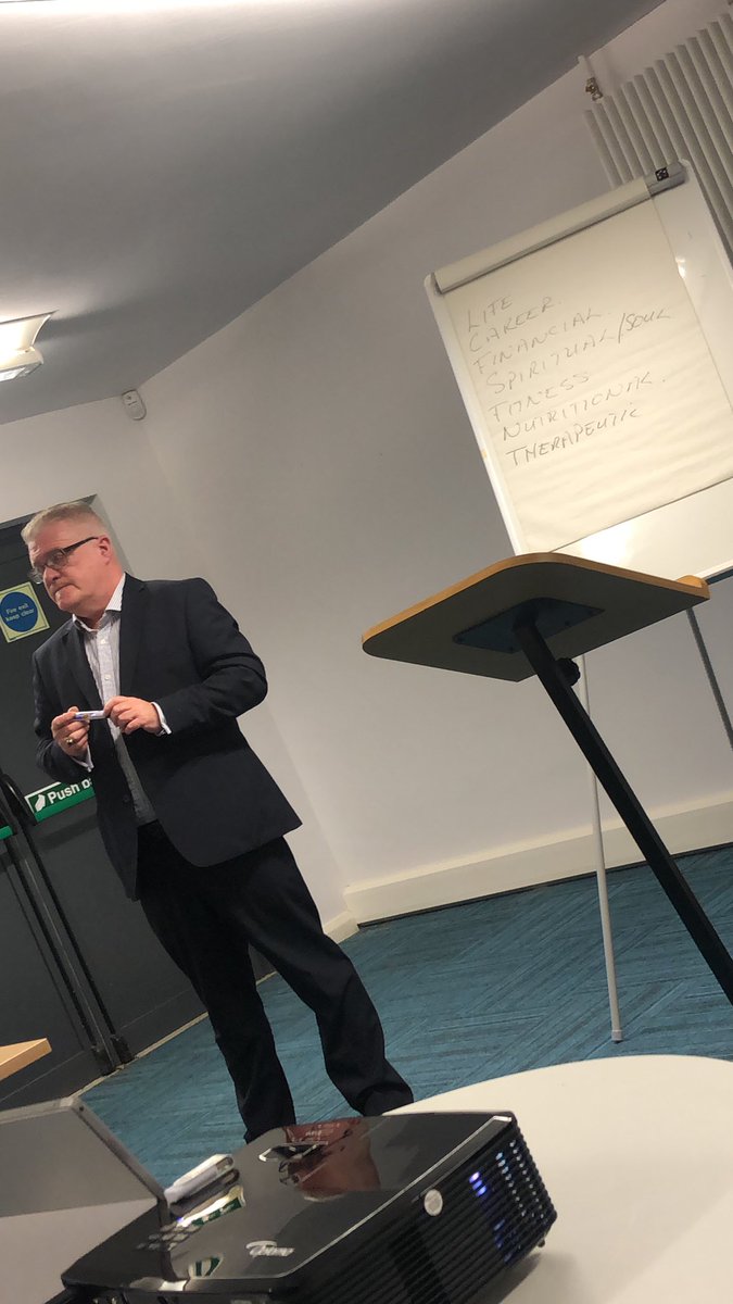 bitcni's tweet photo. “Your mental attitude affects your body and your health and, in turn, how you behave” @DrHughQuigley1 #AccessingYourInnerCoach workshop @beamcentre https://t.co/isC9lpgMM5