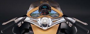 PutiMotor's tweet photo. ホンダが2003年に発表したコンセプトモデル「グリフォン」❗️

水平対向4気筒750ccVTECエンジンを搭載した、AT車。

LEDヘッドライトやスマートキー、バックビューモニター、可倒式バックレスト装備。

フルオートマチックに加え、ボタン方式の簡単操作による変速機構付き😲

https://t.co/fWoVsq1zlc https://t.co/Zd995wmLwj
