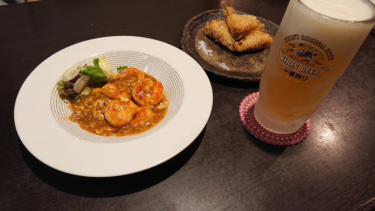 このあいだ山城先生に連れて来てもらったお店が美味しかったので再びの来店🍺✨