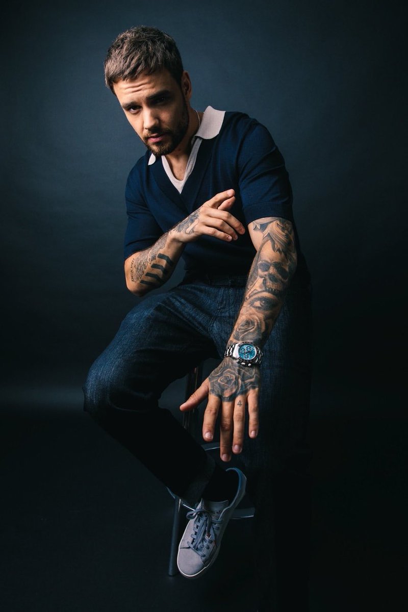 Guess who’s back, Fuckers. 👅