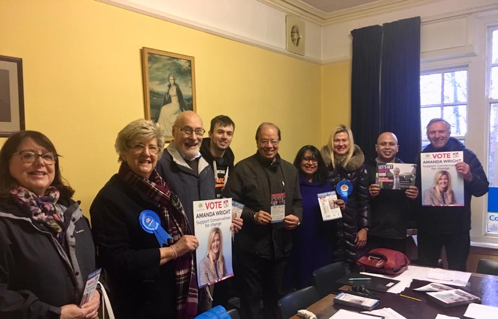 AmandaLeicester's tweet photo. Fabulous day of canvassing in Leicester West; overwhelmed with positive responses and rightly sheer fear of the alternative - a Corbyn/snp government. #dontletthemoverturnourdemocraticvote #getoutandmakethemlisten #letsgetbrexitdone #amanda4leicesterwest https://t.co/QriaDxUIPf