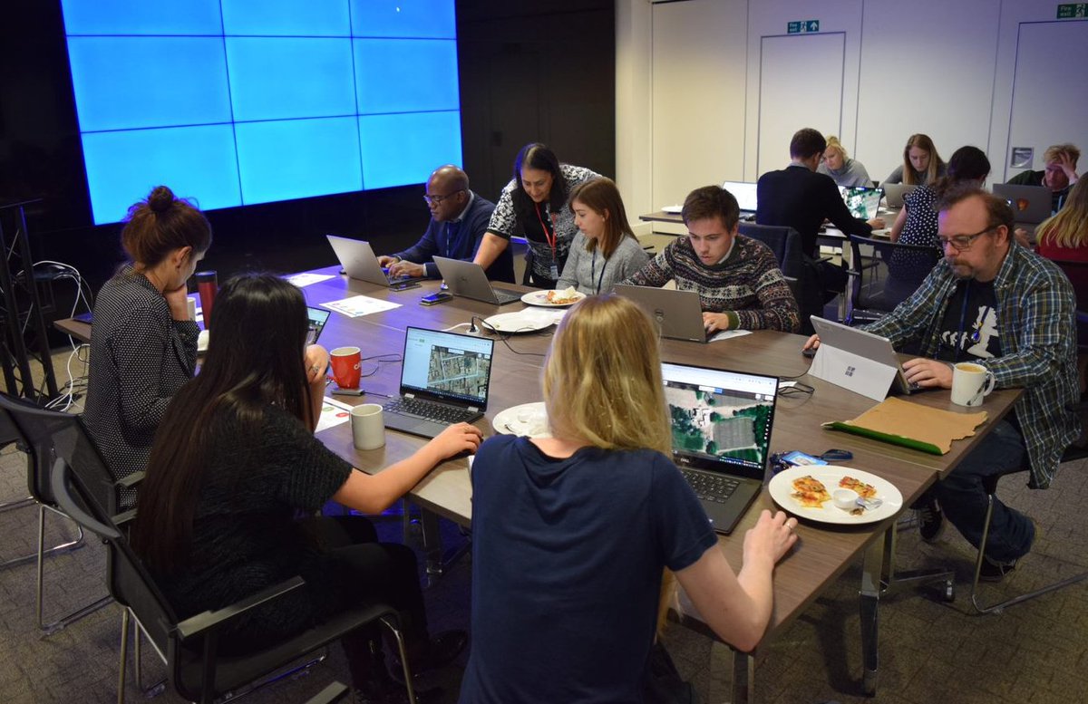 E_Ottlakan's tweet image. Took part in my first #Mapathon yesterday at @SatAppsCatapult  helping humanitarian aid efforts via @openstreetmap &amp;amp; @hotosm! #MappingIsAddictive #KeepMapping #EOforGood