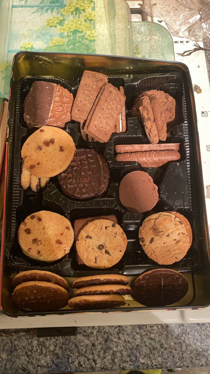 Who thinks there will be any left by the time the customer gets back ? 😋