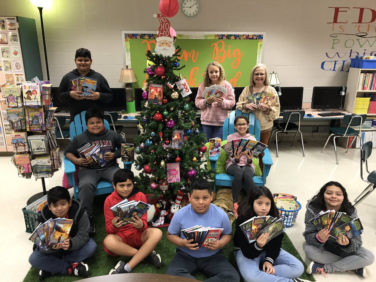 angelarich2016's tweet photo. We are experiencing a little extra excitement during the holiday season @RESelem Thanks to @ScholasticEd and #PattersonPartnership!! We received a $250.00 grant to purchase books for our school! https://t.co/8Ssx5zUcWL