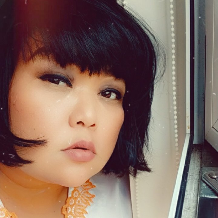 Come hangout with me > kumpul on #BIGOLIVE bigo.tv/sid/2121389941…