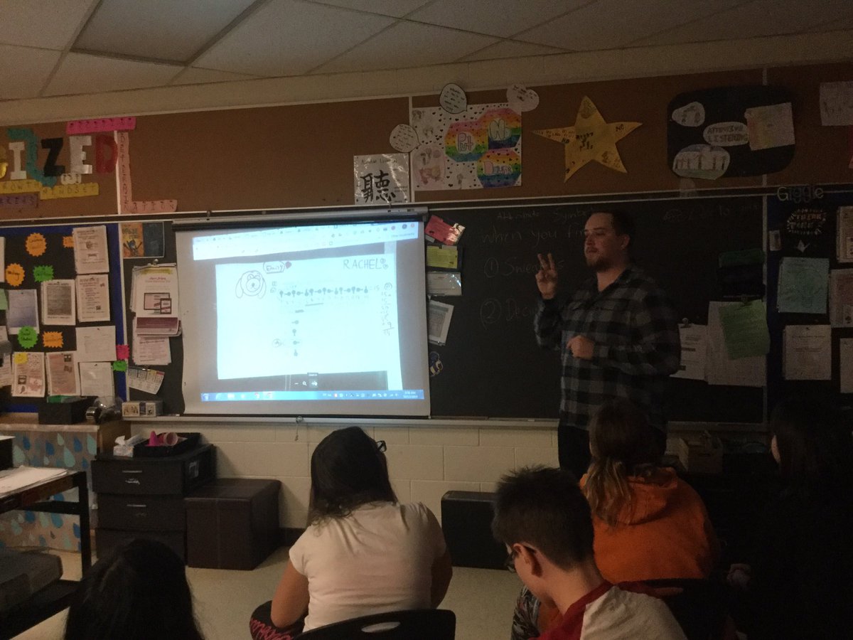 waltonsclass's tweet photo. Gr 6 Think Tank @LaurierEdu TEC Mr. Taylor @dtaylortec #problemSolving patterning #ssthink about  understanding pattern rule to explain their thinking #mathProblemSolving #3ActMath @WestwoodUGDSB @ugdsb #wlued https://t.co/3etAGwOqPZ