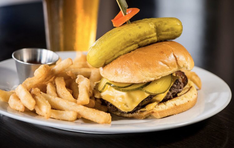 RealMattlanta's tweet photo. It’s #tapdowntuesday @Dantannas in Buckhead and Dantanna’s inside the CNN Center.
You can enjoy 1/2 priced local brews all day at both locations while you grab lunch or dinner.
I’ll give away a Dantanna’s gift card here at 11:30. https://t.co/Vws7WqLd6E