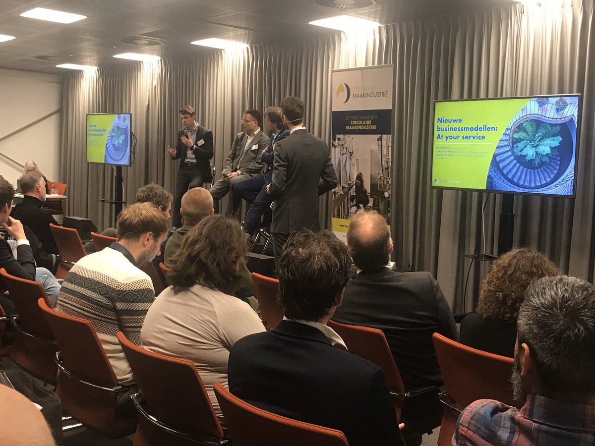 MaakCirculair's tweet photo. Nieuwe businessmodellen: at your service!
@Mitsubishi_EU, @AlkondorHengelo en #AebiSchmidt vertellen over hun ervaringen met #circulairondernemen! @FME_NL @metaalunie @hetgroenebrein #circulairemaakindustrie https://t.co/RbLrSXkiuY