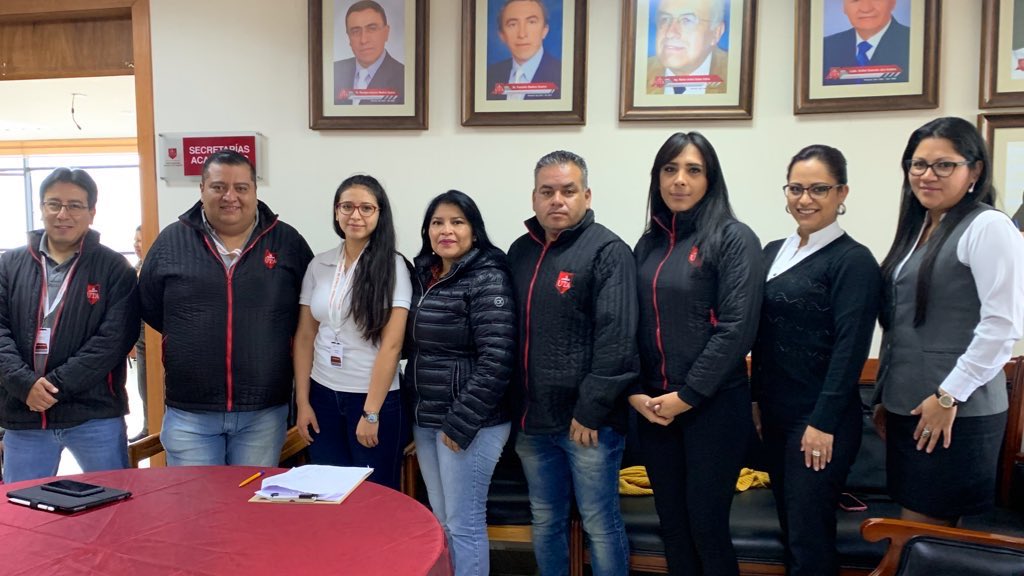 #EnLaUTA continuamos en el segundo día de la visita in situ del <a href="/Caces_Ec/">CACES</a> en la <a href="/UTecnicaAmbato/">Universidad Técnica de Ambato</a> Trabajando de manera conjunta para alcanzar grandes resultados. 💪
#YoSoyDeLaUTA