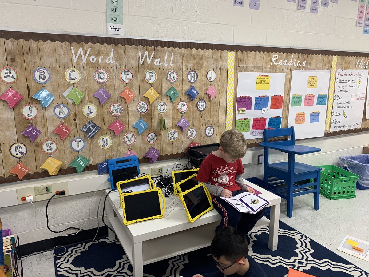 KimCreighReads's tweet photo. Amazing learning walks through kindergarten and first grades today during our Lab Site! #tcrwp @Leesburg_ES @buckeyeteacher @PathwaysLCPS @BowTiedPrincipl @nikole_mullen @MsHilliardReads @Benvenuto1st @evihickman1 https://t.co/U42bOCS9rf