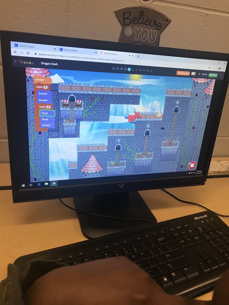 CF_Rincon's tweet image. More CODE fun today!!! #weekofcode @LIVEOAKELEM