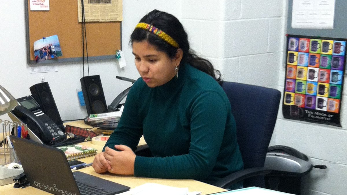 Cahill_English's tweet photo. Here's an RHS AP Research student, Skyping like a boss with an Expert Advisor from Michigan State Univeristy!  #APResearch #RHSAPResearch #ExpertAdvisors #Cahill125 https://t.co/EjHFvA6SyK