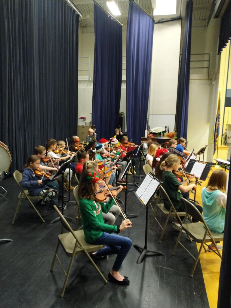 <a href="/WrightsvilleElm/">Wrightsville Elem</a> <a href="/EasternYorkOrch/">Miss Duane’s Orchestra</a> Strings working hard prepping for the Wrightsville Winter concert this evening. pic.x.com/1OJFIEtROu