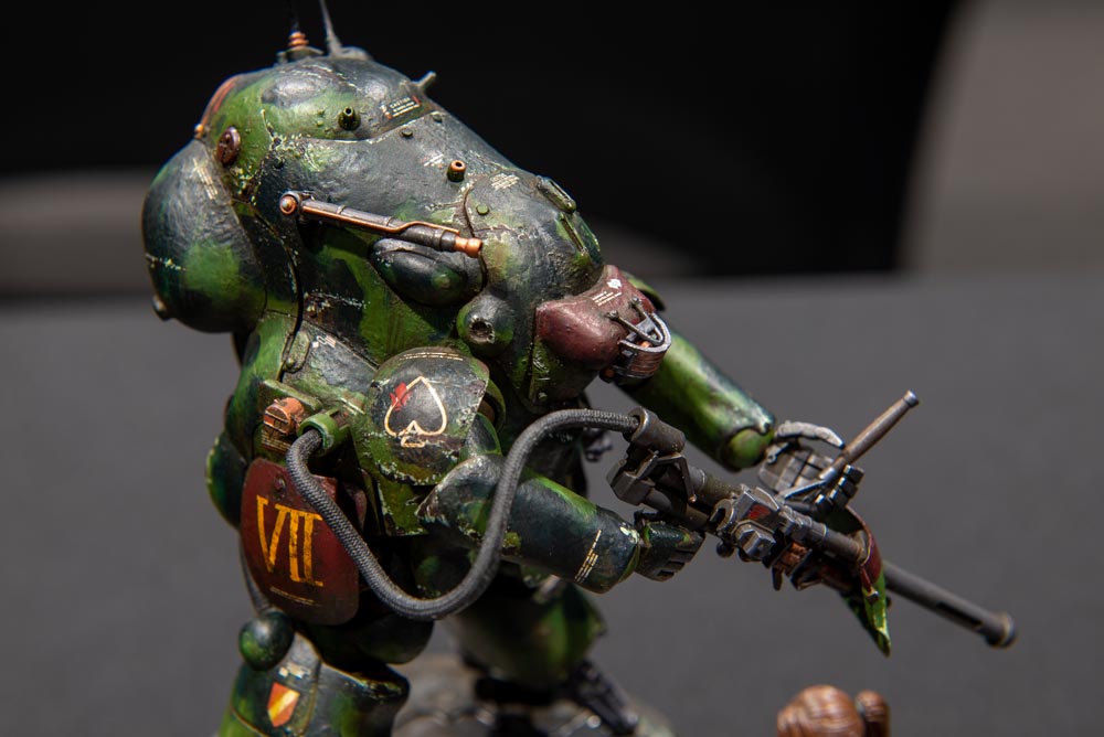 MSkyerzz's tweet photo. I'm trying to be better about celebrating my success, so I set up the top shelf of my cabinet as an exercise in that. I'm honored to have been awarded 1st place @newtypehq first Convention.
#maschinenkrieger #hobby #diorama #mecha #paintonplastic #completedbuild #selfconfidence https://t.co/AkcjmnCqD3