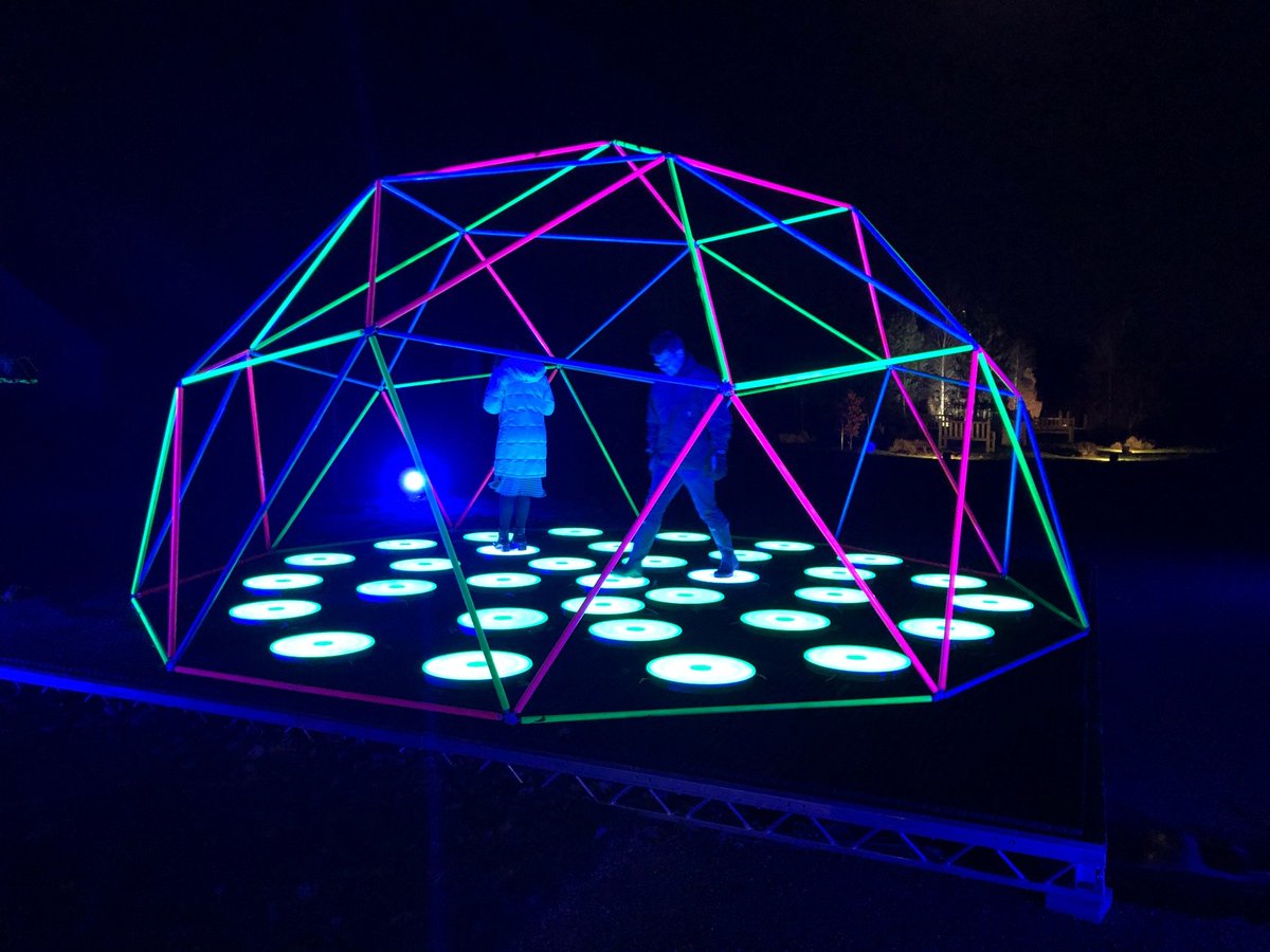 Nat_Mem_Arb's tweet image. Our events team and @TheColorProject have been busy preparing for the debut of Illuminated Arboretum tomorrow night. Open to the public 11-20 December. Make sure to order your tickets now! 

To secure your tickets call 01283 245100 or visit maximweb.net/nationalmemori…