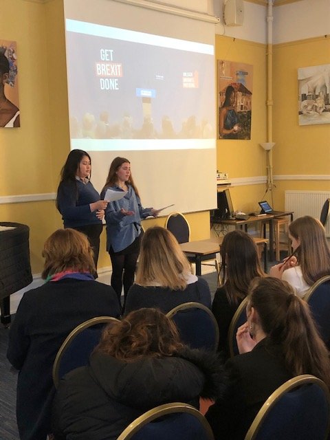 MSJ_HistPol's tweet photo. Candidates for our mock election on Wednesday have emerged unscathed following some vigorous questioning at the hustings! @MalvernStJames @MSJ_Head https://t.co/mlChXbFdd9
