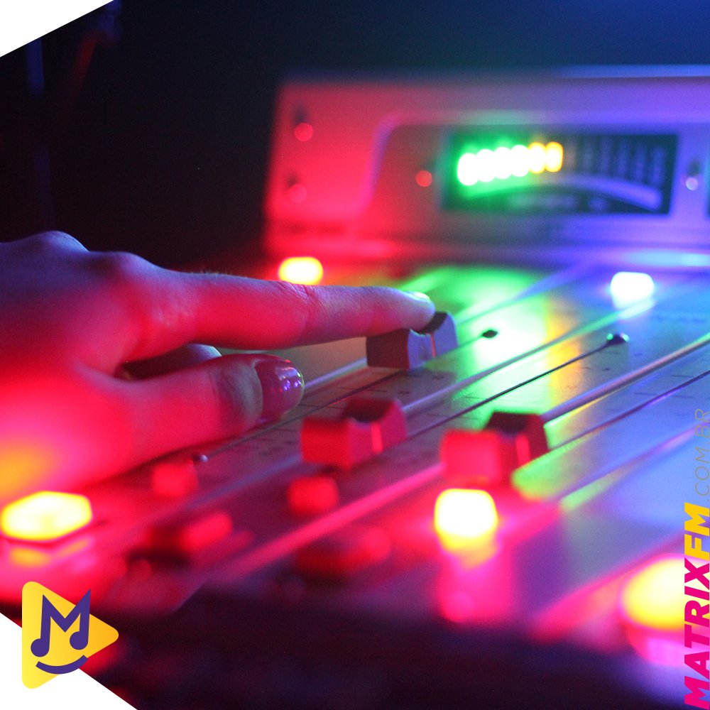 matrixradio's tweet photo. Matrix FM, a rádio do internauta!

🎙 https://t.co/oMLIRxJcCD
#matrixfm https://t.co/qlGjtHnUkk
