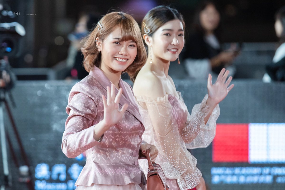 970dot's tweet photo. สวยจังเลยวันนี้~😳
#MusicBNK48 #JennisBNK48
#BNK48 #WhereWeBelong #IFFAM2019 https://t.co/eSf8p4G9ak