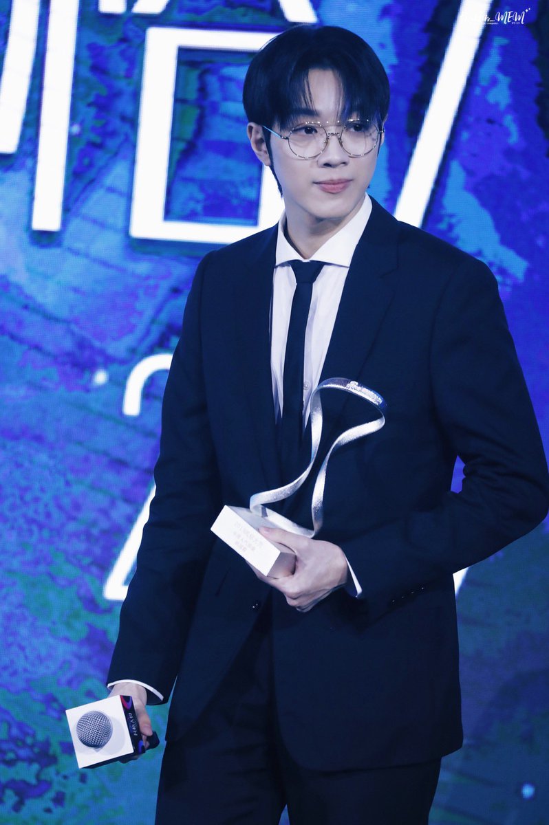 KUANLIN_MEM tweet media