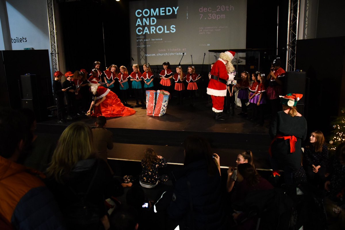 SidcupPartners's tweet photo. A small preview of some of our photos from our Christmas Extravaganza!

#sidcup #workingtogether #thumbsupsidcup #christmas #preview #stalls #performers #grotto #entertainment 

__________

Photo credit Ciarán Tragheim https://t.co/IvuRlZsCOk