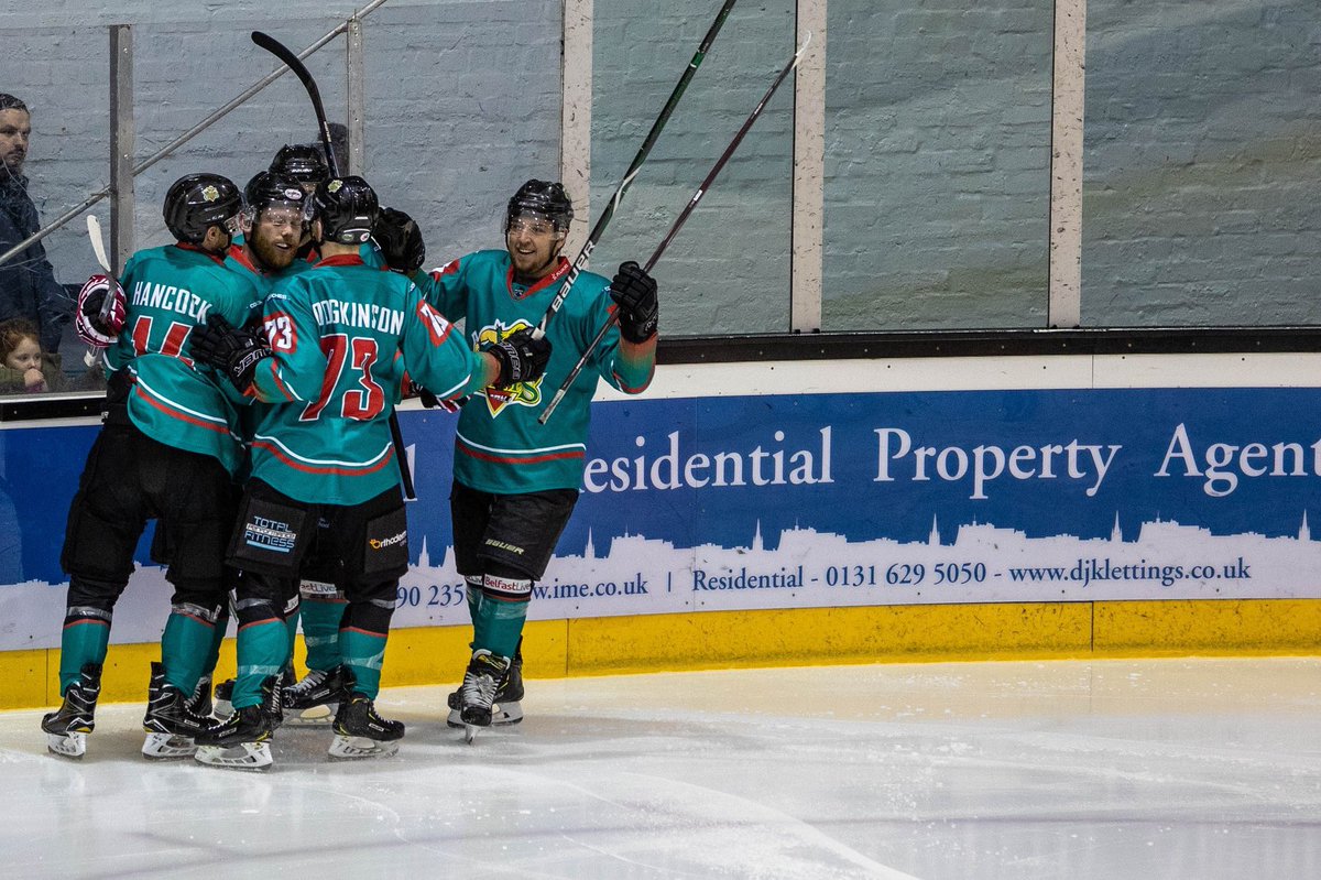 Good to get 2 out of 4 points this weekend 🏒🥅  SNL definitely not disappointing <a href="/AVFTB/">A View From The Bridge</a> @kitchey16 <a href="/kotg/">Kingdom Of The Giants</a> @EPUKhockey <a href="/GBHockeyFuture/">GB Ice Hockey Future</a>