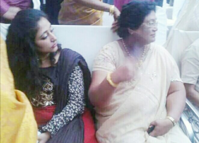 Unseen pic 😊VijayalakshmiDarshan mam with MeenaThoogudeepa mam 😍 @vijayaananth2 @dasadarshan